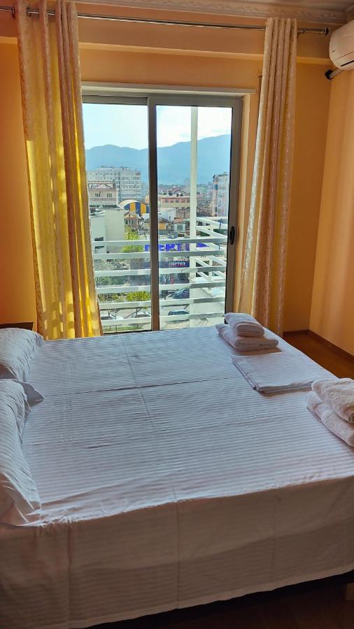 Appartamento Aria Con Vista Sul Teatro Migjeni ชโคเดอร์ ภายนอก รูปภาพ